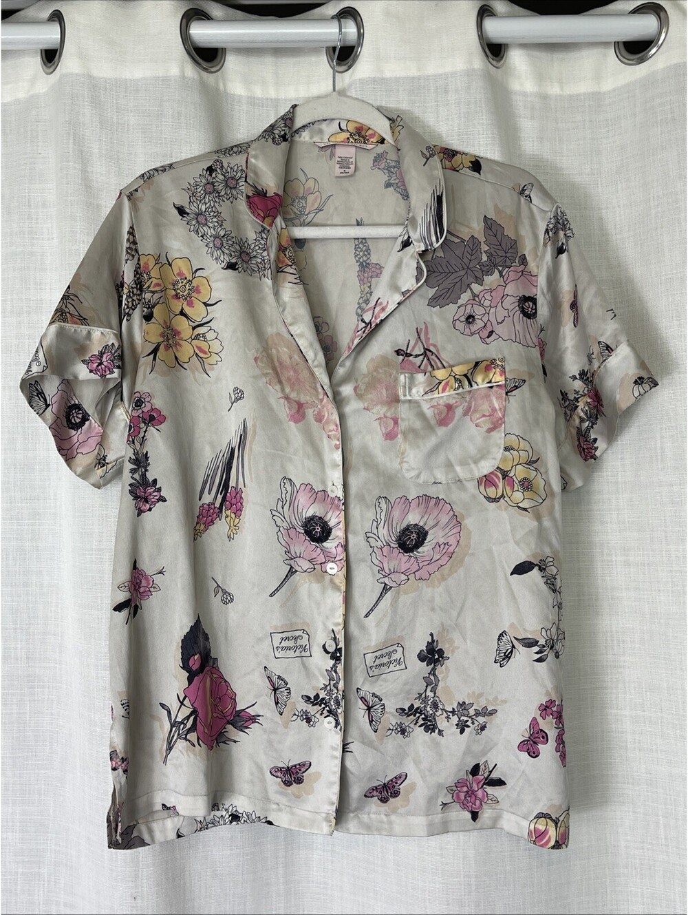 Victoria’s Secret Asian Inspired Satin Pajama Top Medium